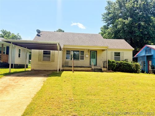 719 N Kelker St, Holdenville, OK, 74848-3836 | Card Image