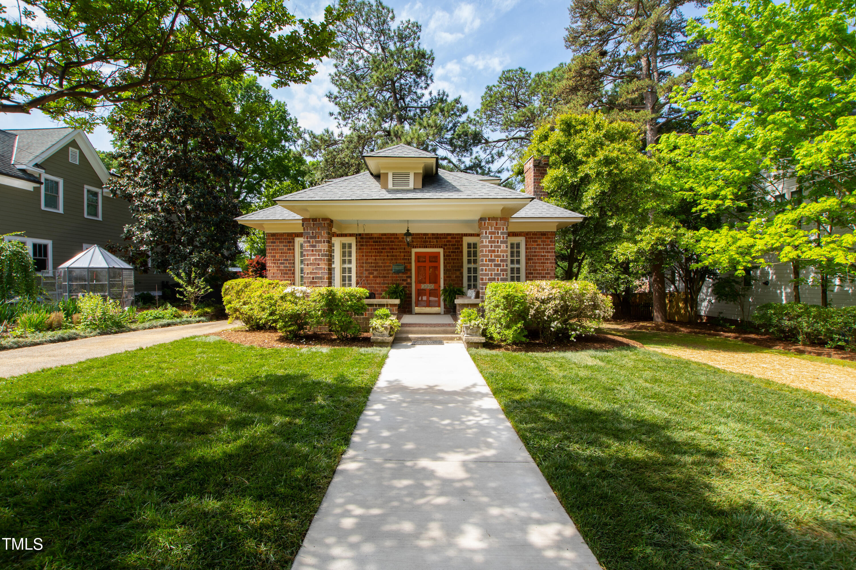 Fairview Rd, Raleigh, NC 27608