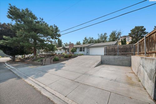 4317 Ironton Dr, West Richland, WA, 99353-9396 | Card Image