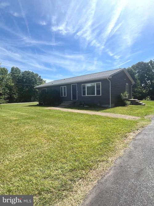 11635 Ashby Dr, FREDERICKSBURG, VA, 22407-8644 | Card Image