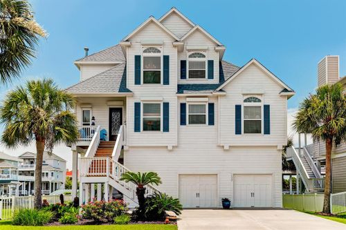 13527 Windlass Circle, Galveston, TX, 77554 | Card Image