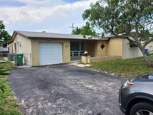 7757 Embassy Blvd, Miramar, FL, 33023-6407 | Card Image