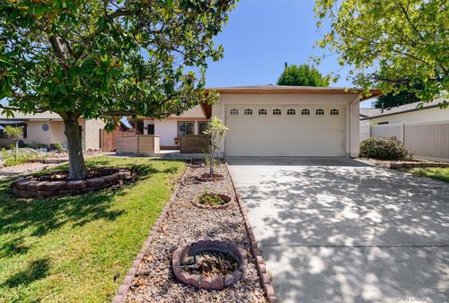 531 Bluffview Rd, Spring Valley, CA, 91977-6303 | Card Image