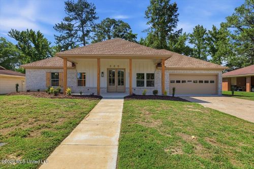 280 Fairfield Dr, Jackson, MS, 39206-2605 | Card Image