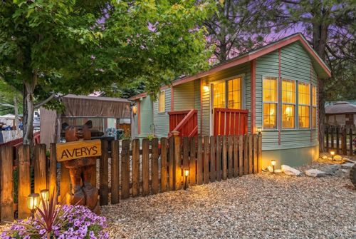 c10-514 W Sawyer, Cascade, ID, 83611 | Card Image