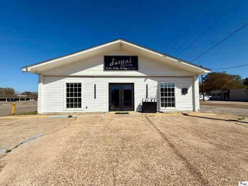 675 E Madison Ave, Bastrop, LA, 71220-3833 | Card Image