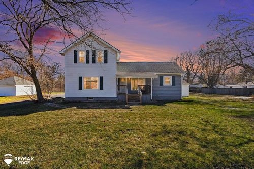 4044 N Genesee Rd, Flint, MI, 48506-2142 | Card Image