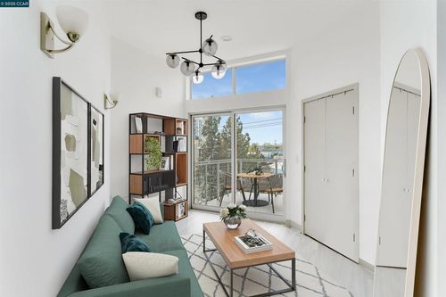 apt-5-410 Webster St, Oakland, CA, 94607-4177 | Card Image