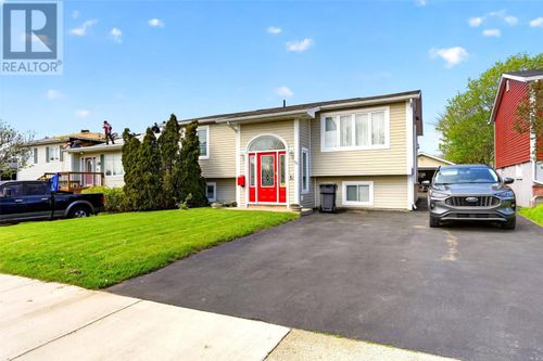 22 Moores Drive, Mount Pearl, NL, A1N2W4 | Card Image