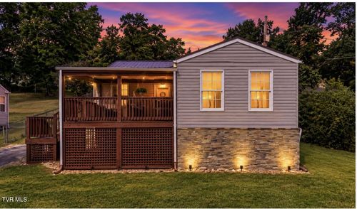 2012 Woodbine St, Kingsport, TN, 37660-1156 | Card Image