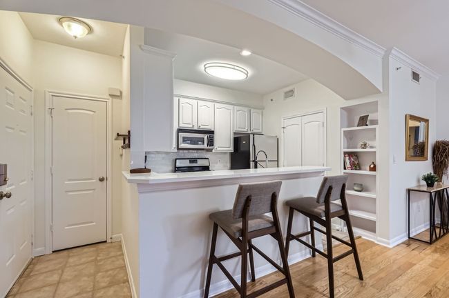 UNIT-625 - 9525 N Capital Of Texas Hwy, Condo with 2 bedrooms, 2 bathrooms and 2 parking in Austin TX | Image 8