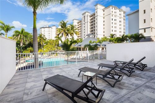 apt-202-460 Launch Cir, NAPLES, FL, 34108-2369 | Card Image