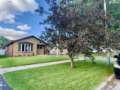 5306 Kimball Pl, Oak Lawn, IL, 60453-1271 | Card Image