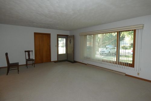 1785 Grand View Ave, Saint Joseph, MI, 49085-9403 | Card Image