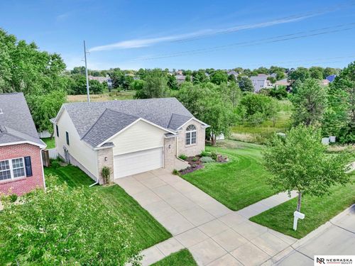 9030 Truchard Rd, Lincoln, NE, 68526-9722 | Card Image