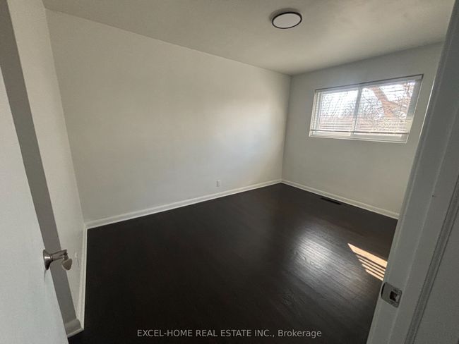 4503 Maplewood Ave, House other with 3 bedrooms, 1 bathrooms and 2 parking in Niagara Falls ON | Image 8