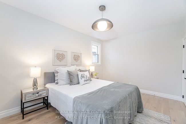 531 King St E, House other with 3 bedrooms, 2 bathrooms and 5 parking in Oshawa ON | Image 20