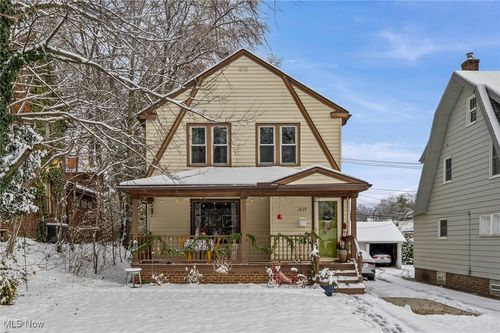 1639 23rd St, Cuyahoga Falls, OH, 44223-1001 | Card Image