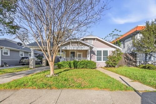 843 N Clinton Ave, Dallas, TX, 75208-3606 | Card Image