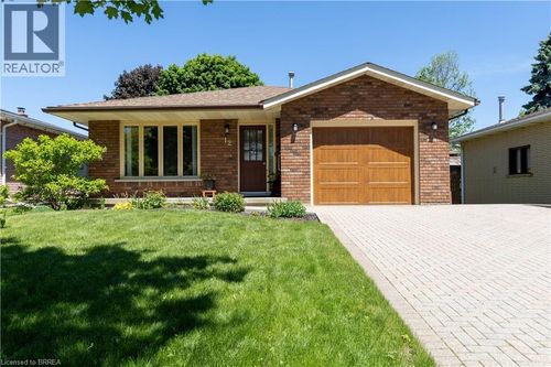 12 Spartan Drive, Brantford, ON, N3R6C7 | Card Image