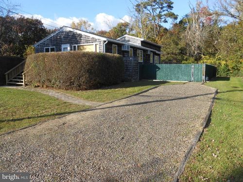 26 Littleworth Rd, MANAHAWKIN, NJ, 08050-3008 | Card Image