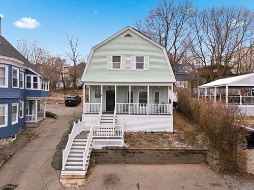 6 Cranshaw Pl, Lawrence, MA, 01841-2810 | Card Image