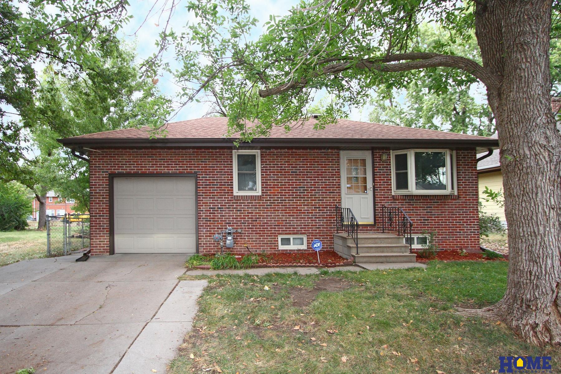 Fremont St, Lincoln, NE 68504