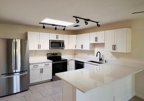 d-625 Oak St, Boynton Beach, FL, 33435-2838 | Card Image