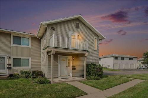 780 Eastbrooke Ln, Rochester, NY, 14618-5233 | Card Image
