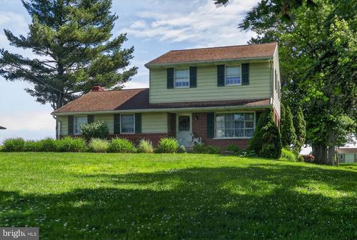 1106 Village Rd, LANCASTER, PA, 17602-1706 | Card Image