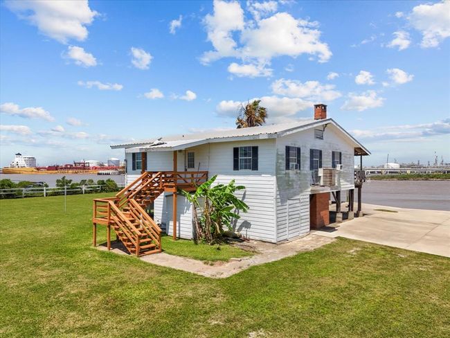1126 is a smaller home | Image 32