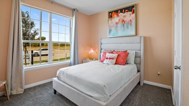 305 Logan Street, House other with 4 bedrooms, 2 bathrooms and null parking in Keene TX | Image 18