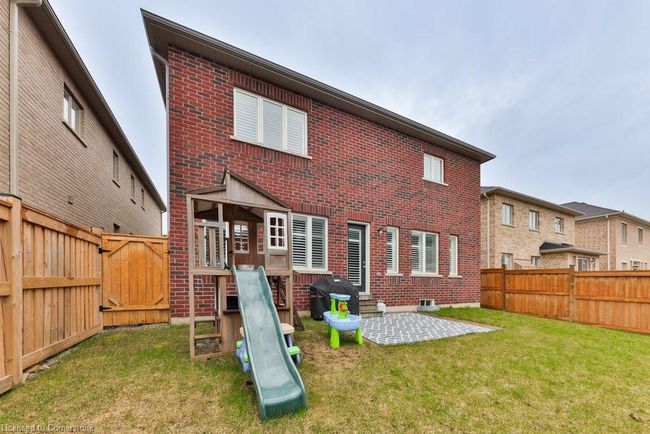 11 Mill Stone Terr, House other with 4 bedrooms, 4 bathrooms and 4 parking in Waterdown ON | Image 38