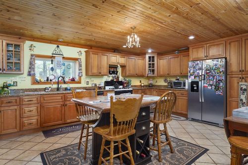 11730a Lawrence 1195, Mount Vernon, MO, 65712-9154 | Card Image