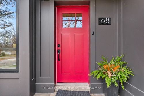 68 Glenmanor Dr, Oakville, ON, L6K2B4 | Card Image