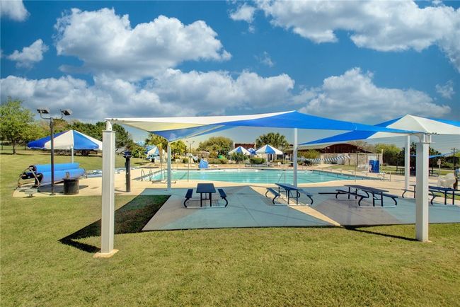 Gather the family and head to the community pool to escape the Texas heat. | Image 39