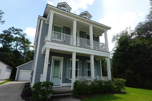 113 W Respite Ln, Summerville, SC, 29483-8168 | Card Image