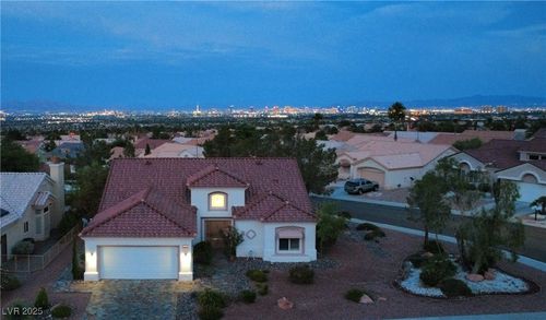 2524 Banora Point Dr, Las Vegas, NV, 89134-7348 | Card Image