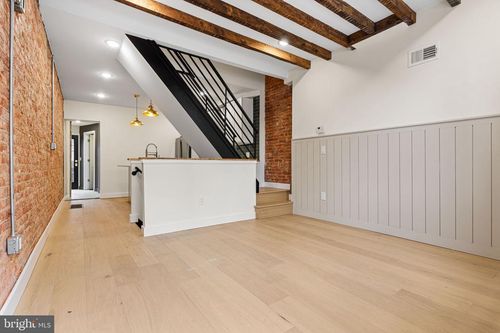 2341 Belgrade St, PHILADELPHIA, PA, 19125-3641 | Card Image