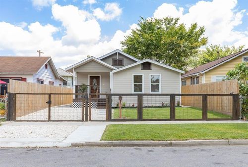 3406 Michigan St, Baytown, TX, 77520-5934 | Card Image
