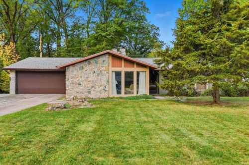 3534 Autumn Ln, Fort Wayne, IN, 46806-4385 | Card Image