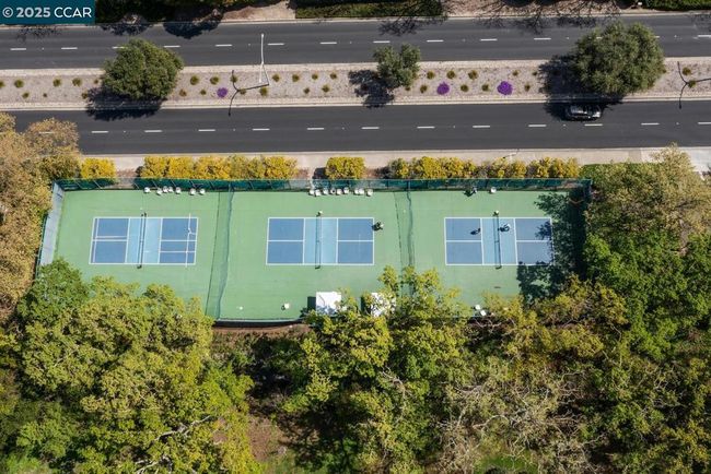 APT-2 - 1129 Leisure Ln, Condo with 2 bedrooms, 1 bathrooms and 1 parking in Walnut Creek CA | Image 31