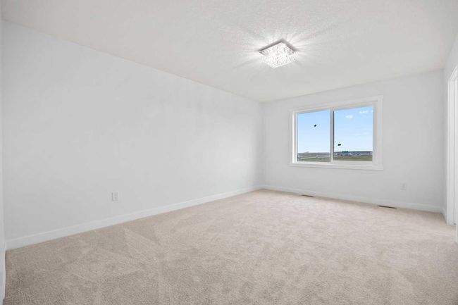 501 Corner Meadows Way Ne, House other with 3 bedrooms, 3 bathrooms and 4 parking in Calgary AB | Image 30