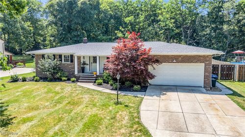 7036 Filip Blvd, Independence, OH, 44131-4925 | Card Image