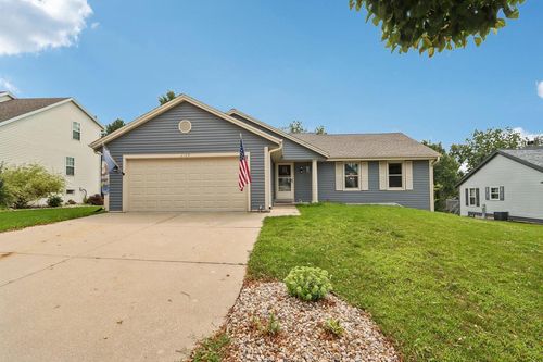 2729 Brighton Drive, WAUKESHA, WI, 53188 | Card Image