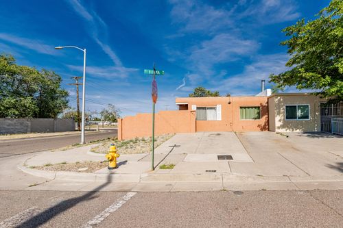 201 Burma Dr Ne, Albuquerque, NM, 87123-3017 | Card Image