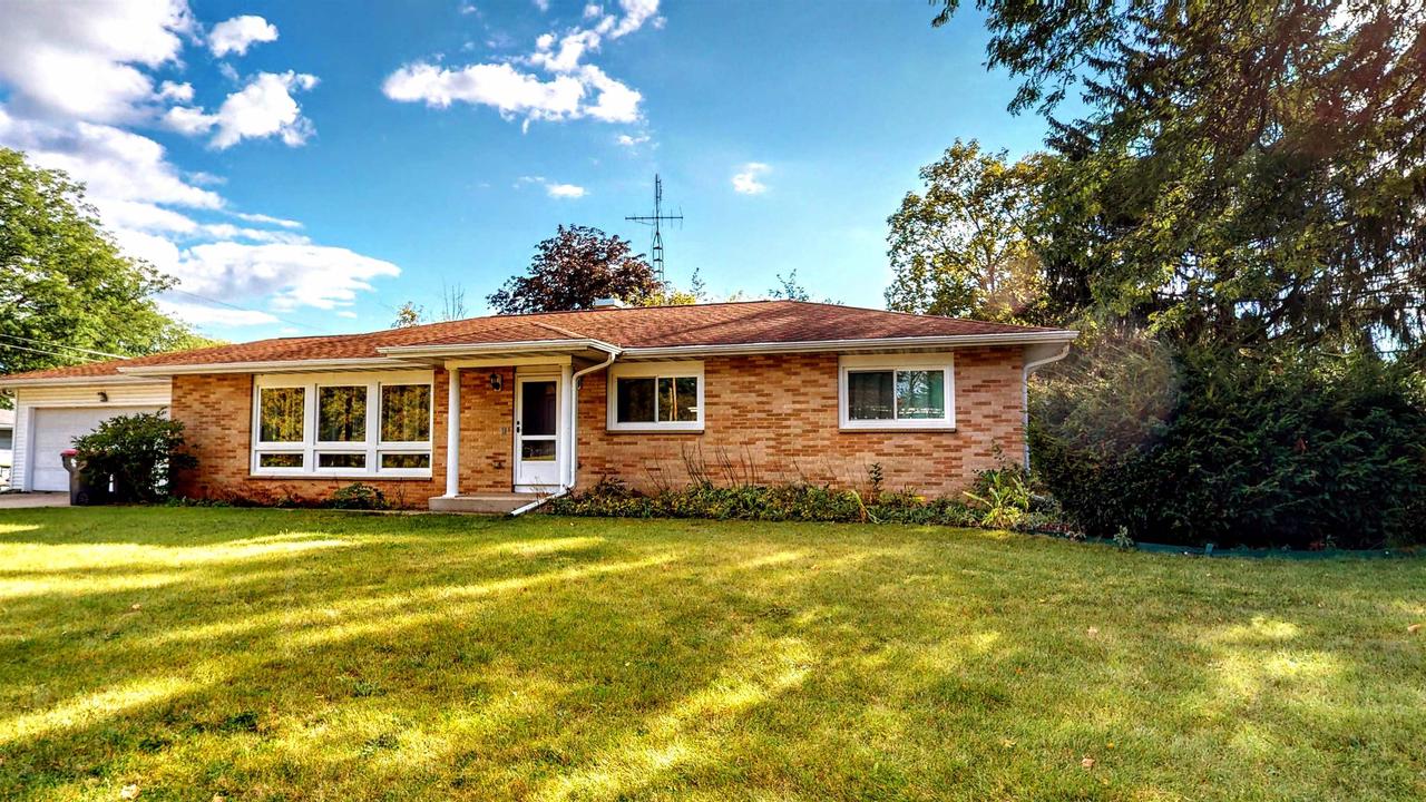 Streator Ln, Waterloo, WI 53594