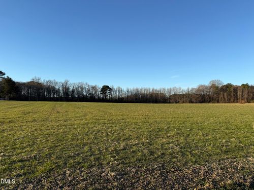 974 Hinnant Rd, Selma, NC, 27576-6902 | Card Image