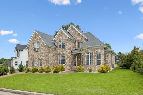 604 Summerbreeze Ln, Antioch, TN, 37013-1588 | Card Image