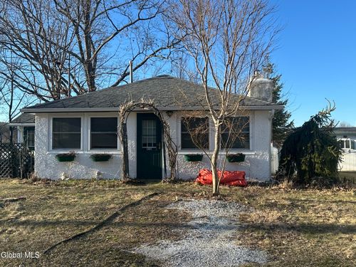 531 Sullivan Way, Cambridge, NY, 12816-2941 | Card Image